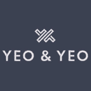 Brooks Brothers® Women’s Mid-Layer Stretch 1/2-Button Design