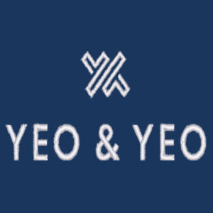 Eddie Bauer® Women's Smooth Fleece 1/2-Zip Design