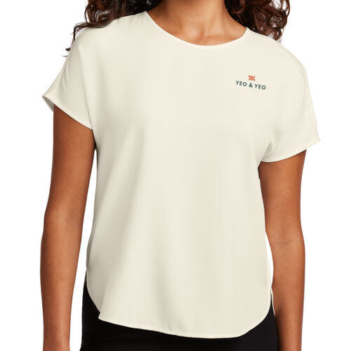 Mercer+Mettle® Women's Stretch Crepe Crew Thumbnail